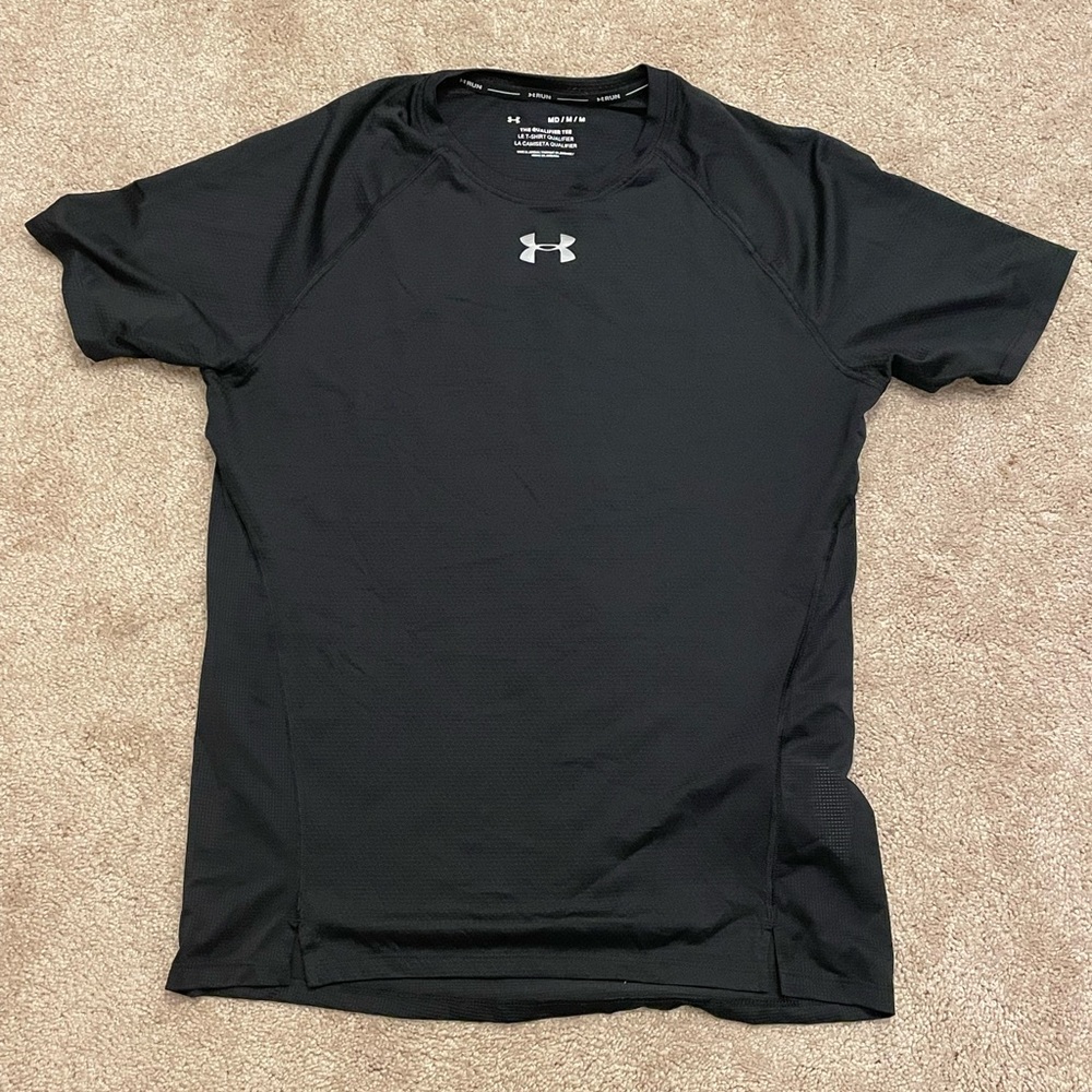 Under Armour Black Mesh Type Performance Qualifier T-Shirt Medium